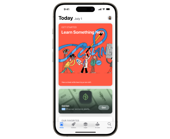 앱 스토어과 플레이 스토어의 차이점은 App Store에서는 오늘 탭과 같은 추천이 수동으로 검토되는 반면, Google Play에서는 일반적으로 알고리즘을 사용하여 배치된다는 것입니다.